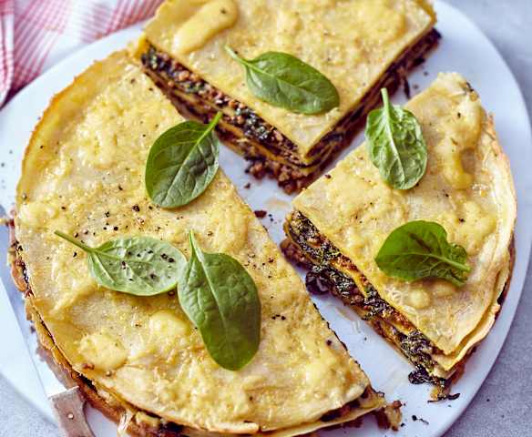 Spinat-Pfannkuchen-Torte