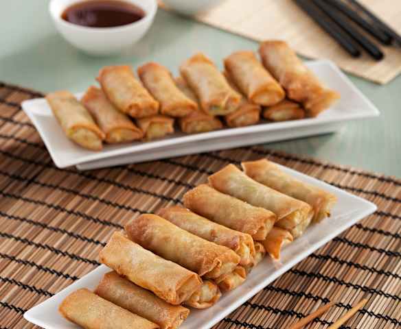 Minirollitos de primavera con salsa agridulce