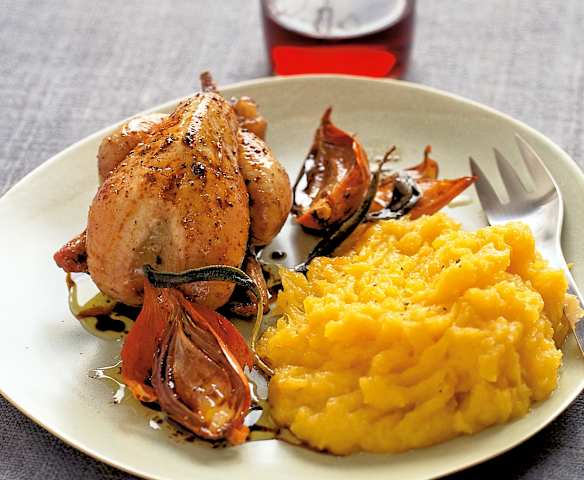 Cailles laquées au vinaigre balsamique, purée de courge