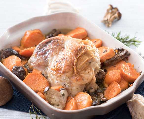 Pata de pavo a las hierbas con batatas