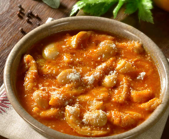 蕃茄紅醬帕馬森起司燉牛肚