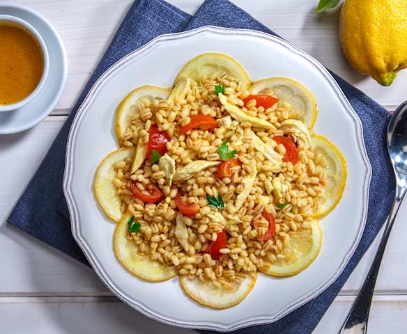 Orzo con straccetti di tacchino al limone