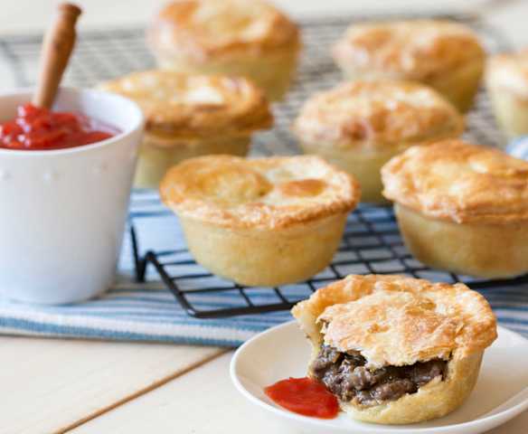 Rosemary meat pies