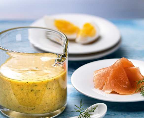 Sauce à la moutarde et à l'aneth