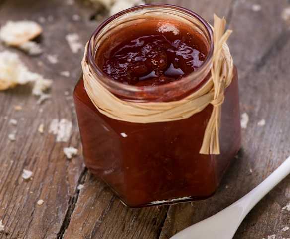 Rhabarber-Erdbeer-Konfitüre