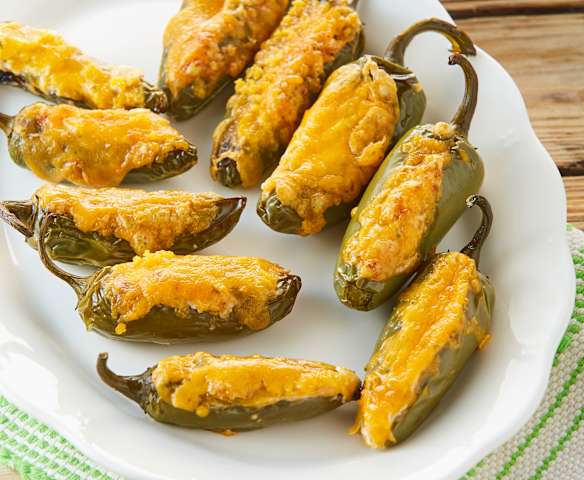 Jalapeño Poppers Jalapeño Poppers