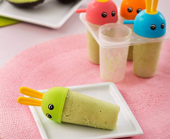 Avokadolu ve Yoğurtlu Dondurma