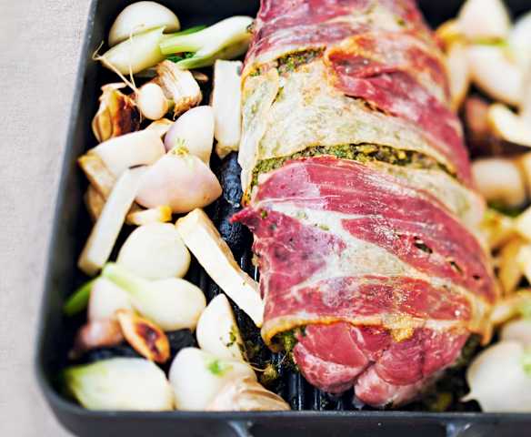 Rôti de porc aux herbes et jambon