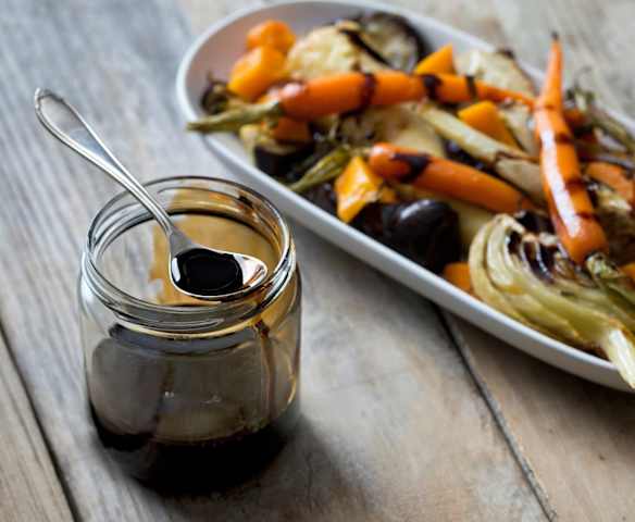 Caramelised balsamic reduction