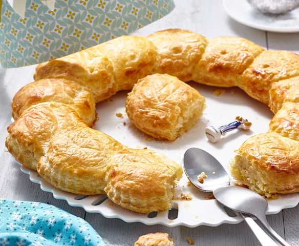 Couronne feuilletée à la frangipane