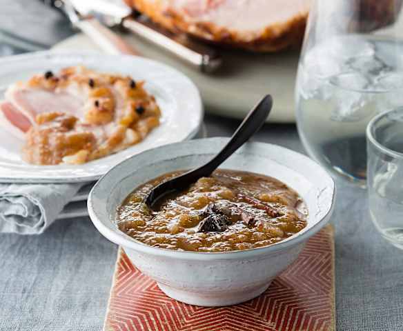 Spicy peach and mango chutney