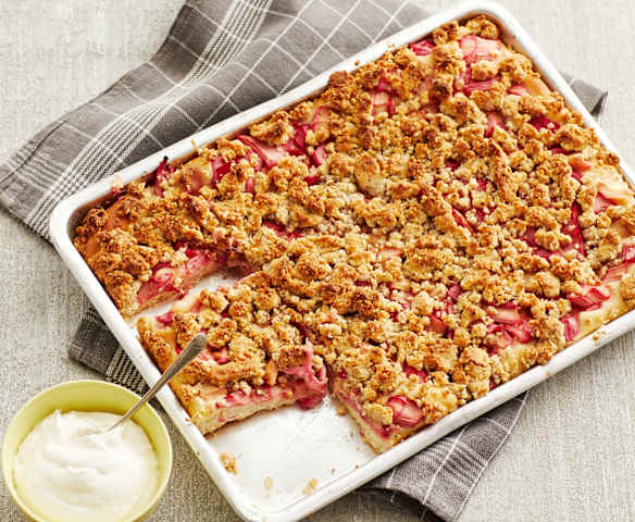 Rhabarber-Streuselkuchen