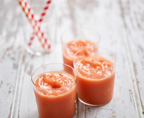 Smoothie de morango e manga