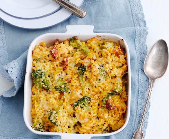 Fusilli com frango no forno