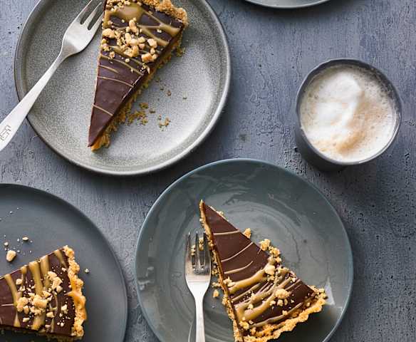 Schoko-Erdnuss-Torte