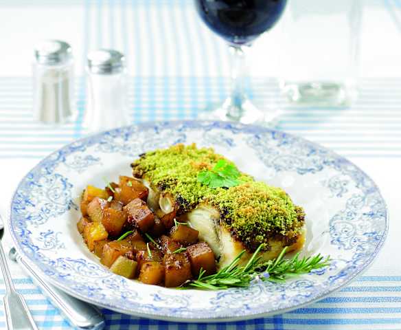Bacalhau com pesto de tomate com batata doce Bacalhau com pesto de tomate com batata doce