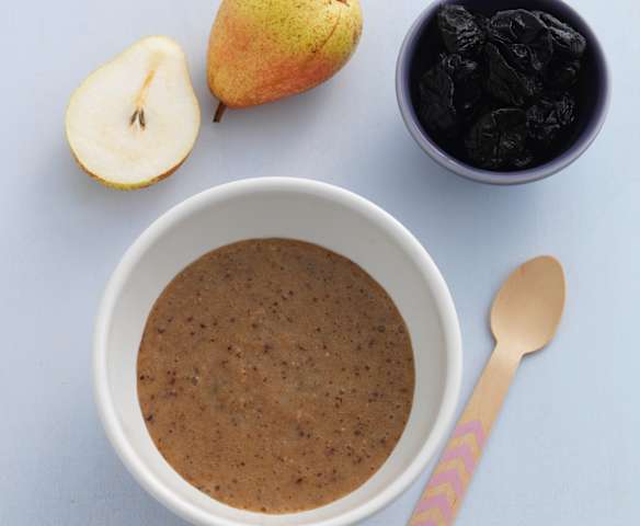 Papa de milho com pera e ameixa seca