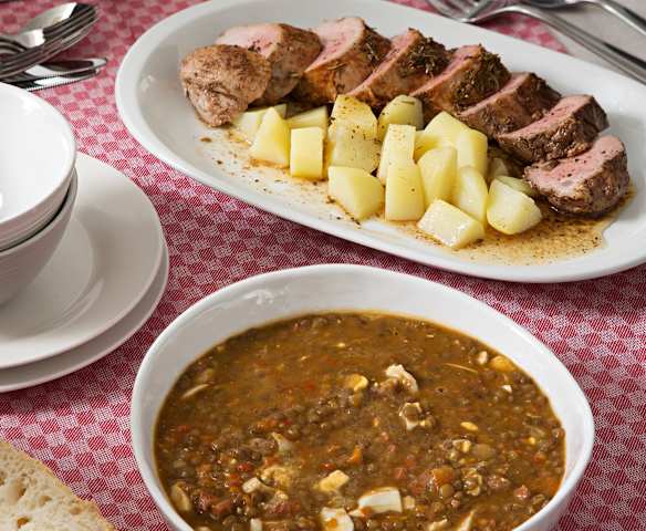 Menú: Lentejas - Solomillo de cerdo con patatas para dos