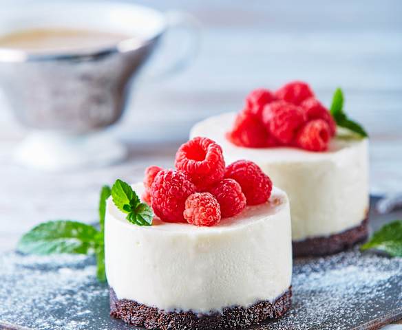 Mini cheesecakes de chocolate blanco Mini cheesecakes de chocolate blanco