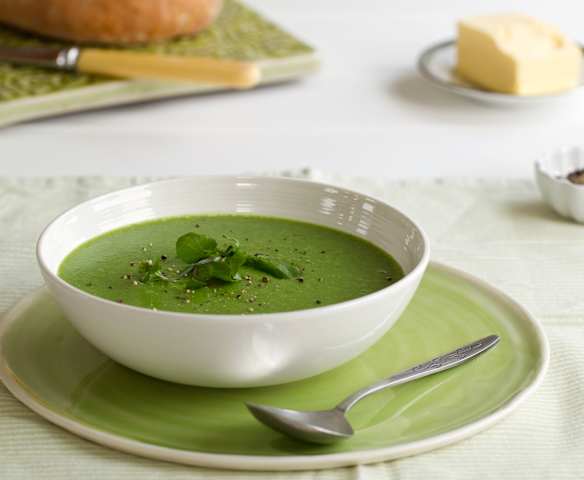 Patatesli Ispanak Çorbası Patatesli Ispanak Çorbası