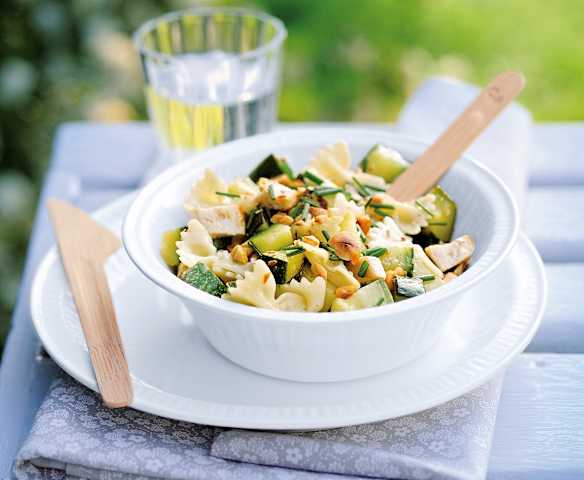 Salade de pâtes aux courgettes