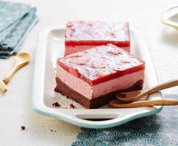 Cheesecake aux fraises sur fondant chocolat Cheesecake aux fraises sur fondant chocolat