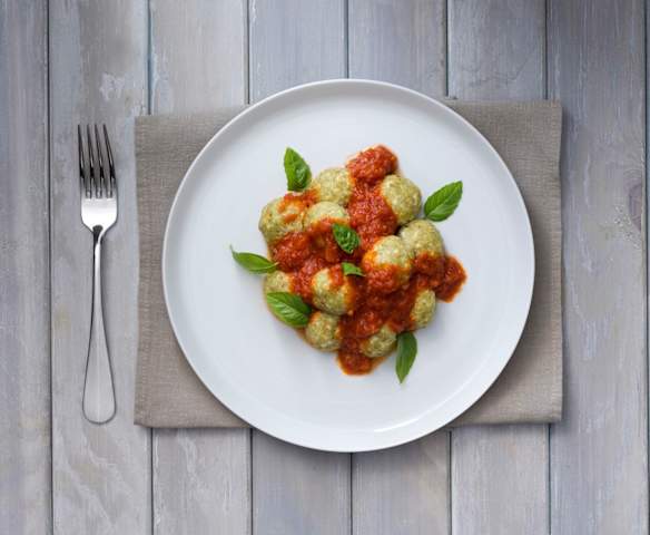 Ricotta dumplings with napoli sauce