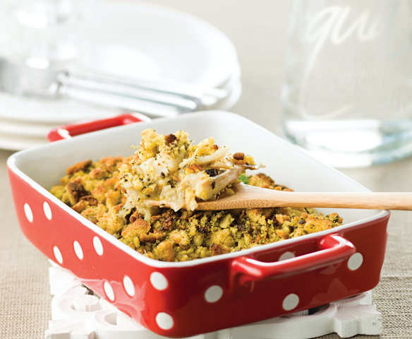 Bacalhau de cebolada e broa