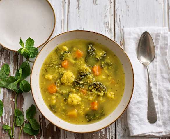 Sopa de legumes com trigo sarraceno