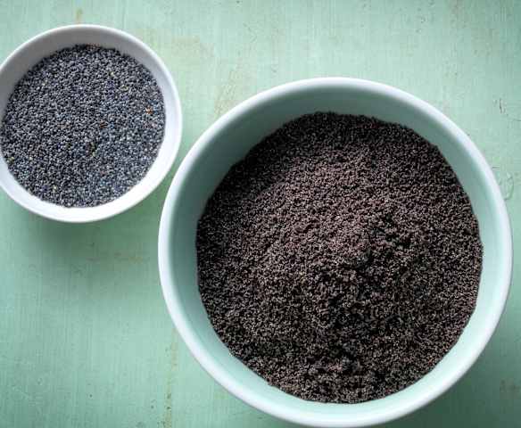 Semillas de amapola molidas