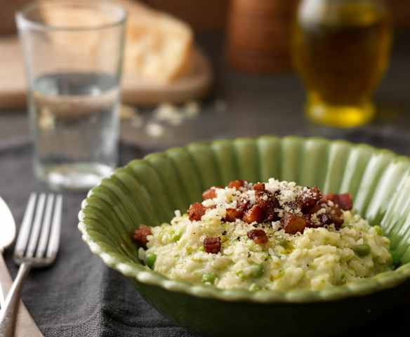 Risotto z zielonym groszkiem i boczkiem