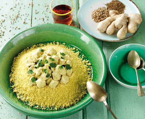 Cuscuz com caril de frango