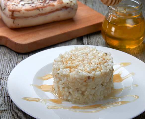 Risotto lardo e crescenza al miele