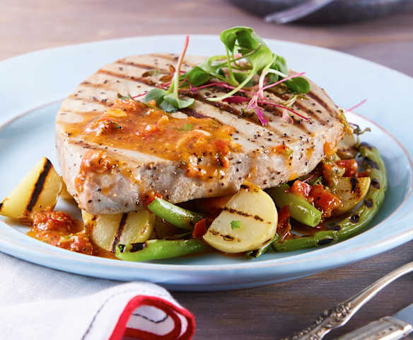 Atún con salsa Vierge