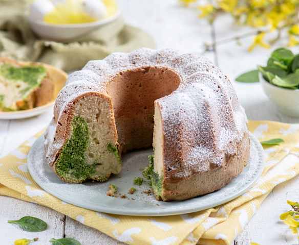 Babka marmurkowa ze szpinakiem