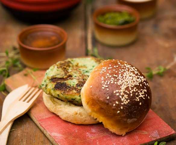 Burger rybny z krewetkami