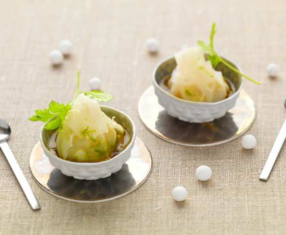 Amuse bouche : ravioles de Saint-Jacques acidulées