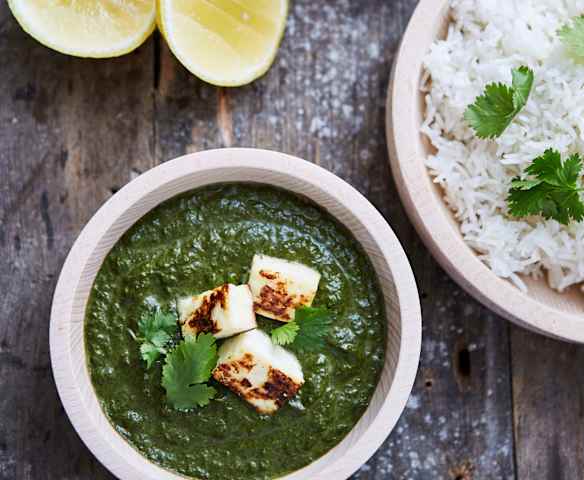 Formaggio indiano con crema di spinaci (Saag Paneer)
