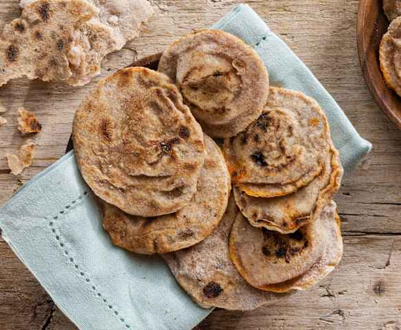 Focaccine al farro ripiene (senza lievito)