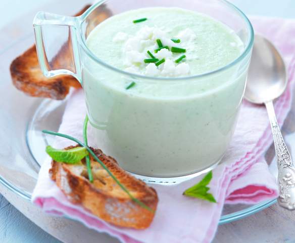 Gazpacho feta e cetrioli Gazpacho feta e cetrioli