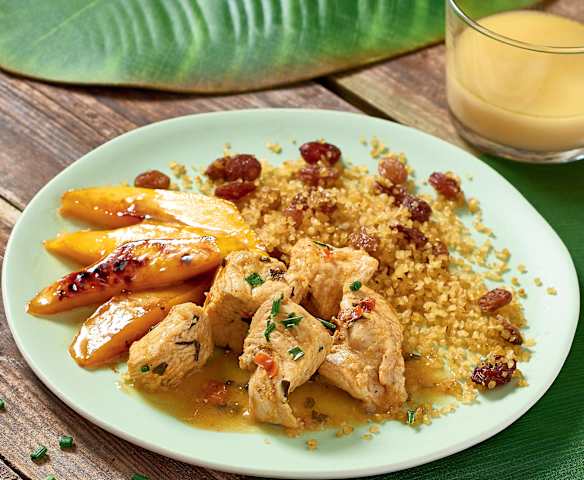 Blancs de dinde épicés à la mangue, boulgour aux raisins