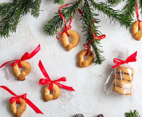 Wytrawne ciasteczka taralli na oliwie Wytrawne ciasteczka taralli na oliwie