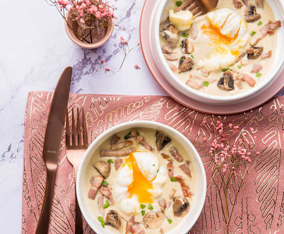 Œuf poché sauce poulette