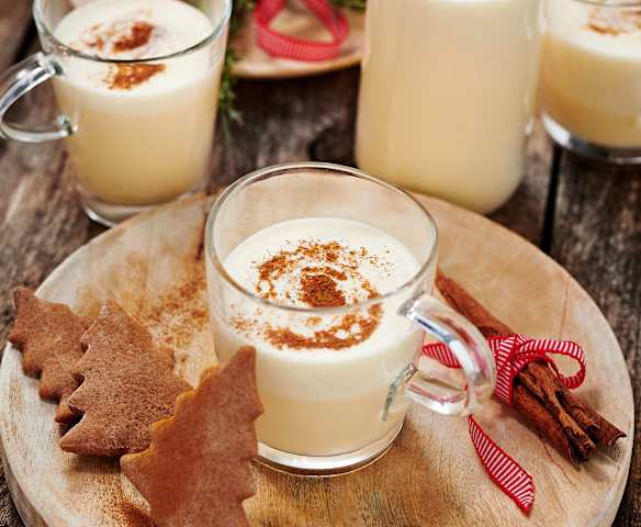 Gewürzter Eierpunsch