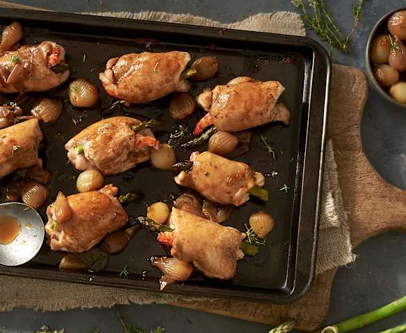 Sorpresas de pollo con cebollitas caramelizadas
