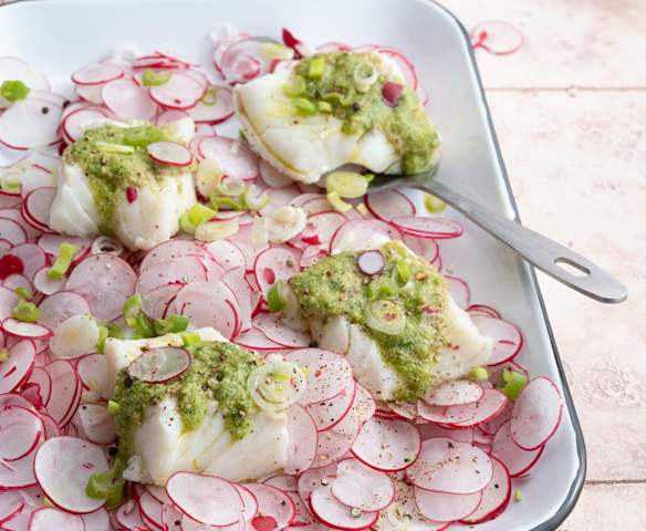 Carpaccio di ravanelli con filetti di merluzzo