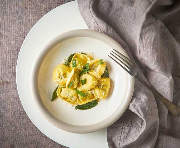 Tortelloni alle cime di rapa