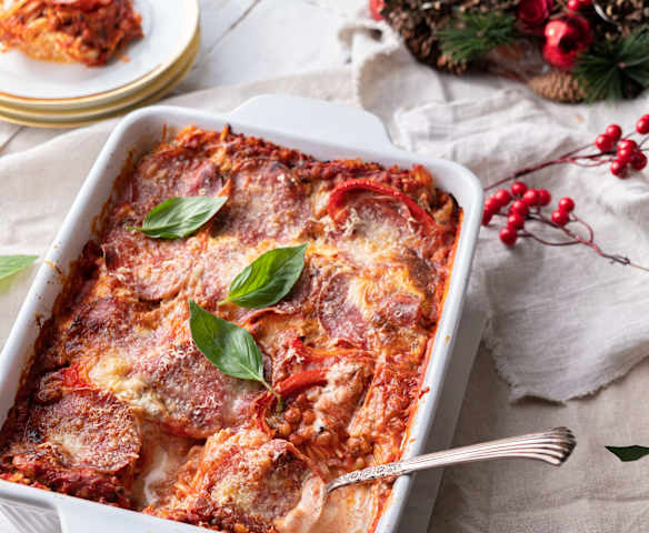 Bolonhesa de lentilhas com salame no forno
