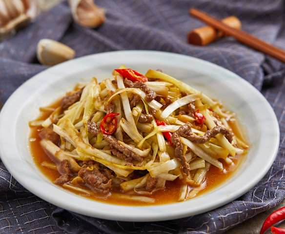 韭黄炒牛肉丝