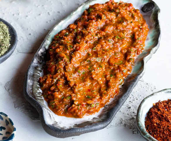 Lokanta Usulü Domates Ezmesi